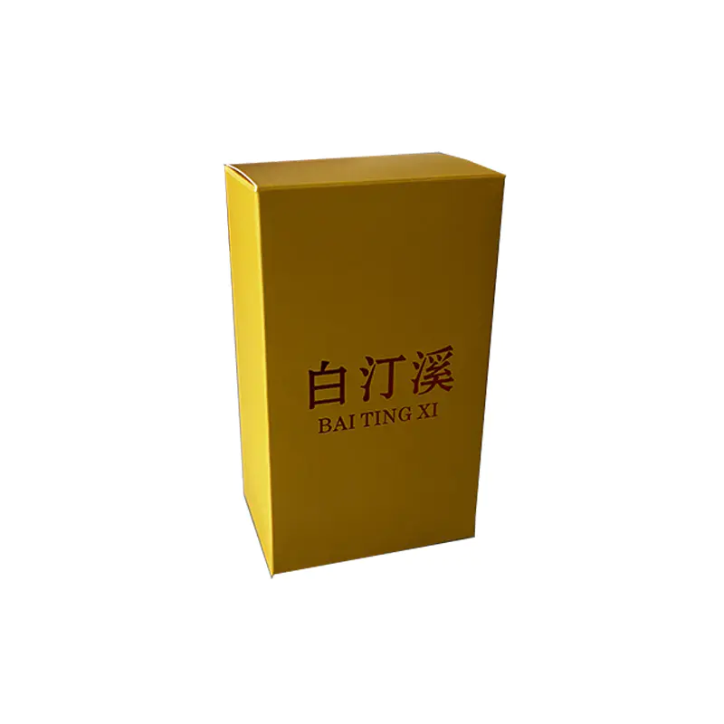 白茶と白い段ボール箱